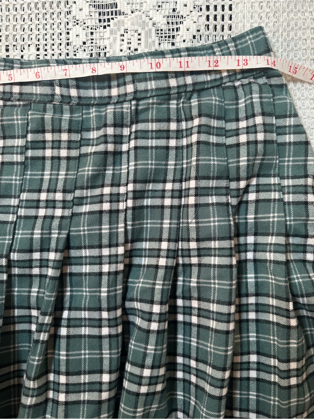 Hollister Green Plaid Pleated Skirt - Picture 5 of 6